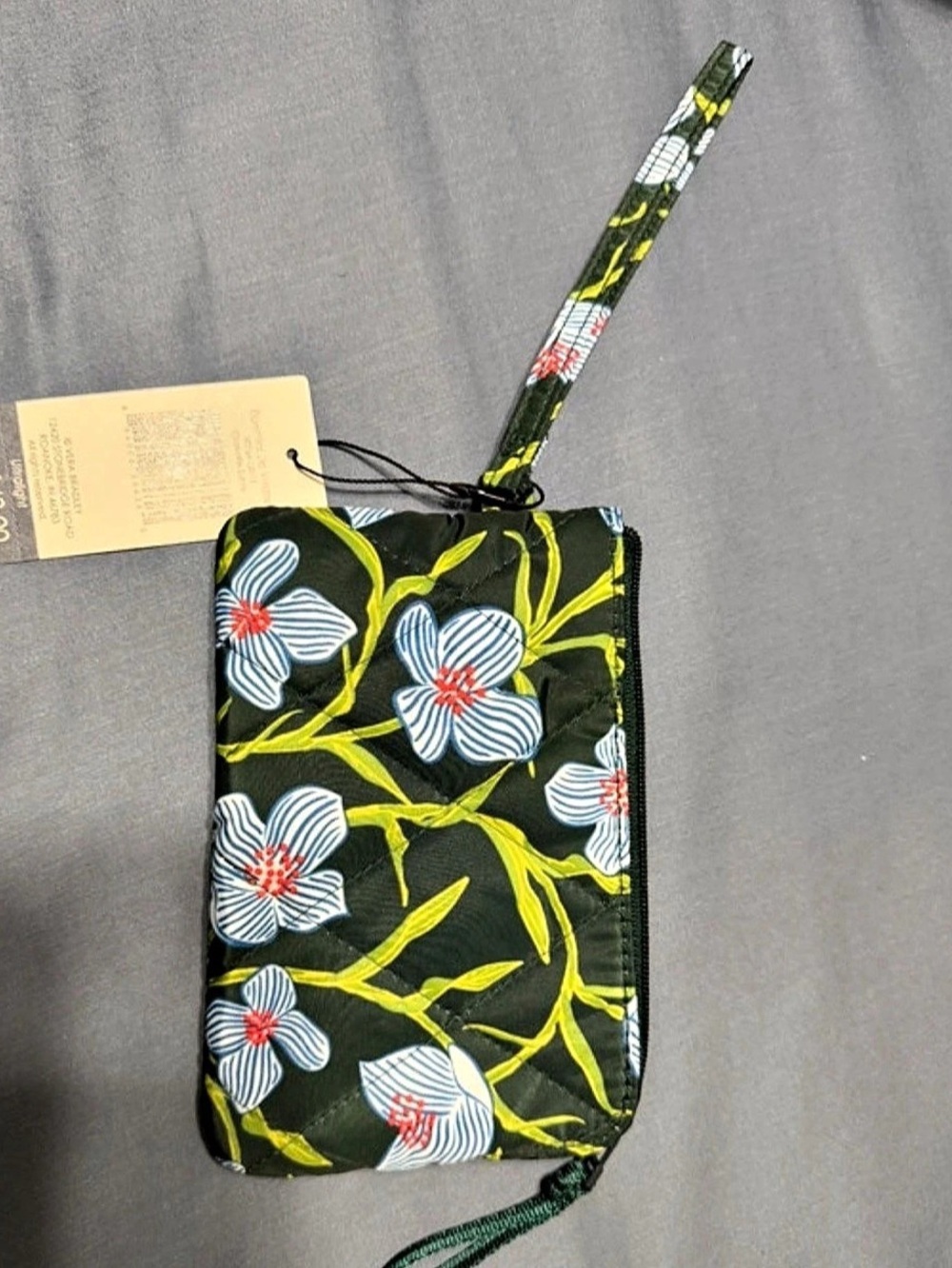 Vera Bradley Ultralight Essential Zip Wristlet Floral Pouch Black & Green